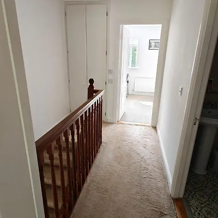 Entire Cozy 5 Mins From Dublin Airport Swords