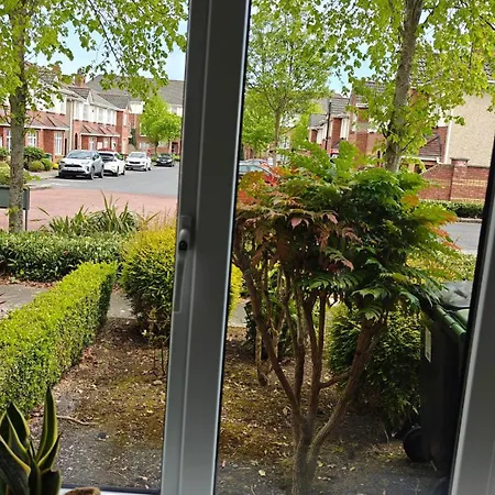 Entire Cozy 5 Mins From Dublin Airport