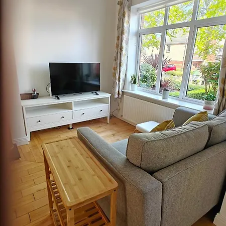 Entire Cozy 5 Mins From Airport Prázdninový dům Swords